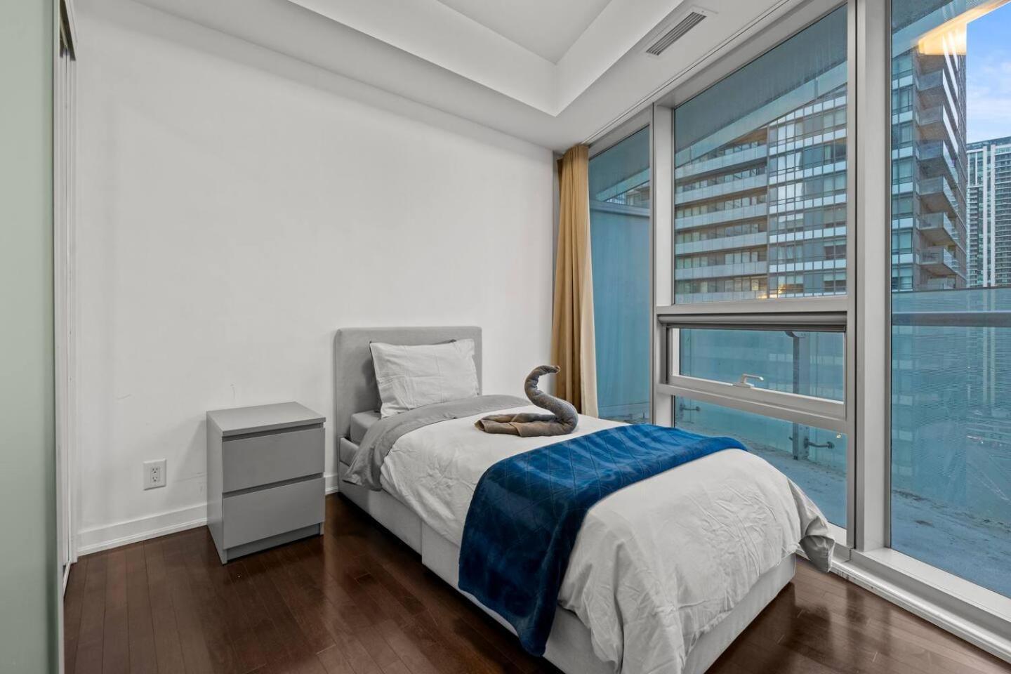 Home Away From Home Toronto Esterno foto